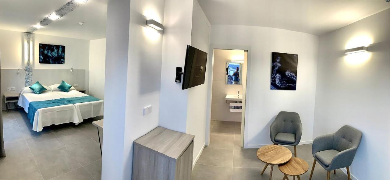 Hotel Brisa - Adults Only San Antonio  Bagian luar foto