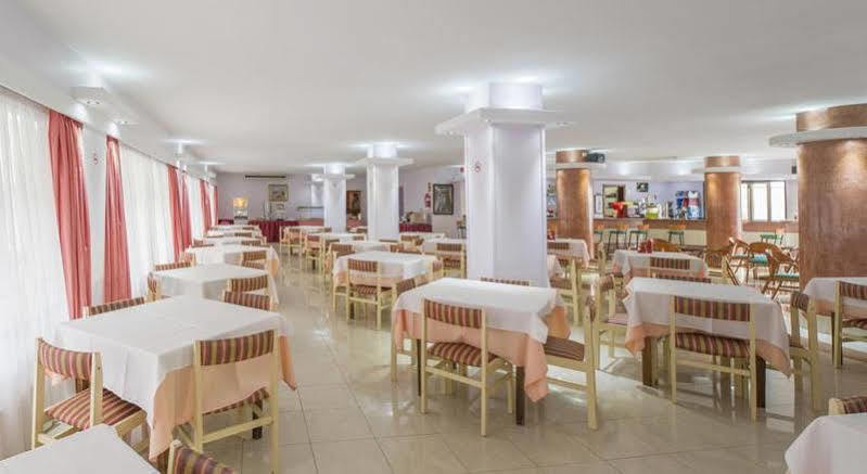 Hotel Brisa - Adults Only San Antonio  Bagian luar foto